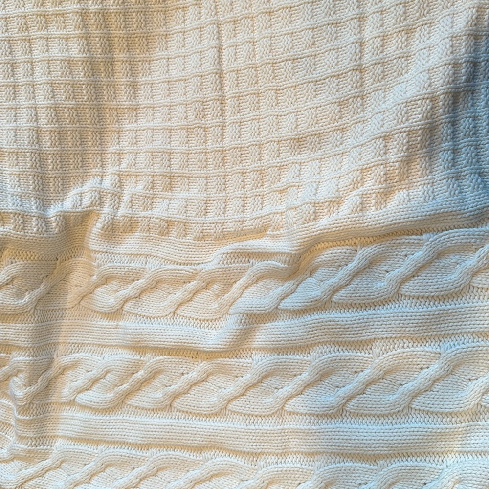 Potterybarn pillow covers,cream, sweater style, 26 inch square